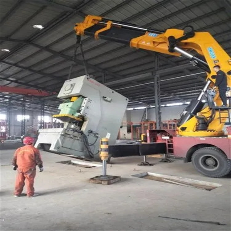 襄城80吨折臂吊车出租附近电话